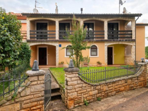 Spacious Holiday Home in Verteneglio